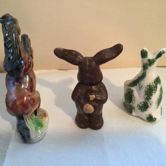 Three ceramic hand painted figurines horse squirrel kangaroo - Picture 4 of 12